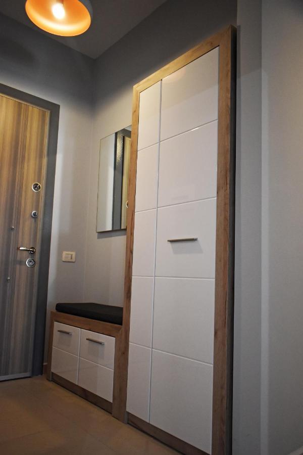 Vibrant Apartment Тирана Экстерьер фото