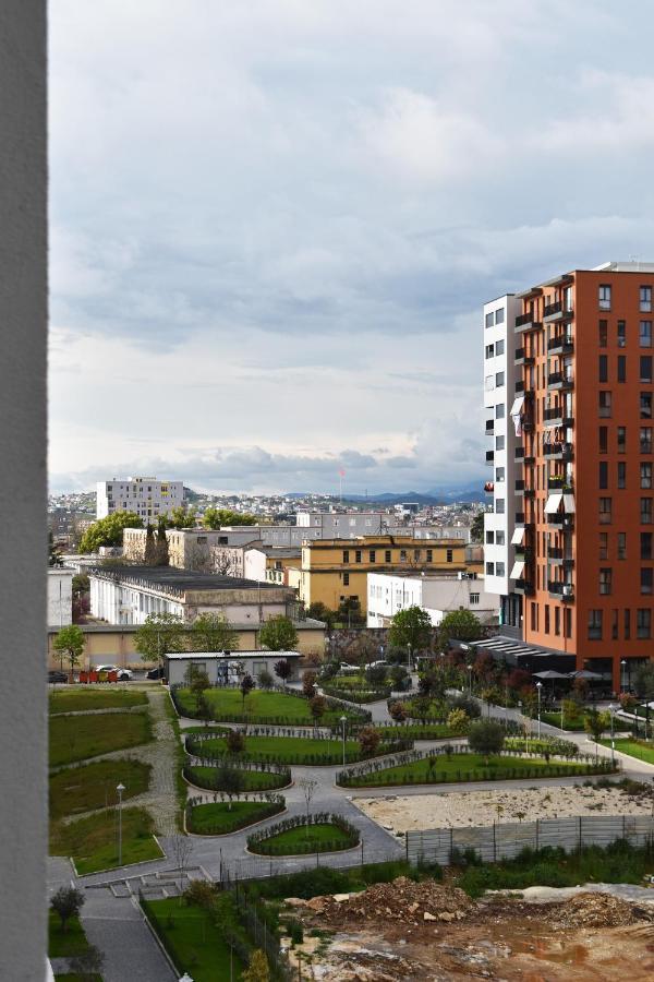 Vibrant Apartment Тирана Экстерьер фото